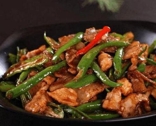 娱乐吃瓜酱辣椒炒肉视频,带你领略美食与娱乐的完美融合