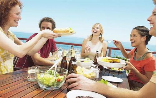 娱乐吃瓜菌生活中,吃瓜菌带你领略幕后风云